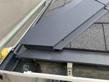 現場施工ブログ　雨漏り原因を根本解決！高耐久アスファルトシングルへ全面葺き替え